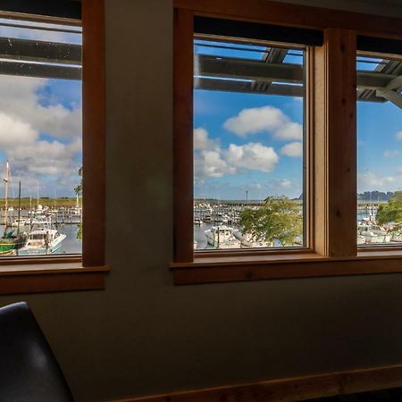 At The Helm Hotel Ilwaco Dış mekan fotoğraf