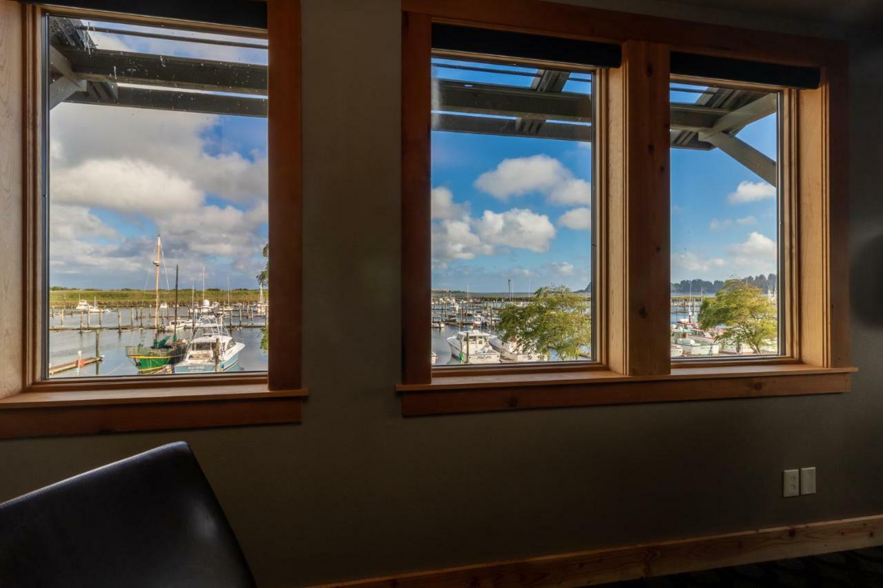 At The Helm Hotel Ilwaco Dış mekan fotoğraf